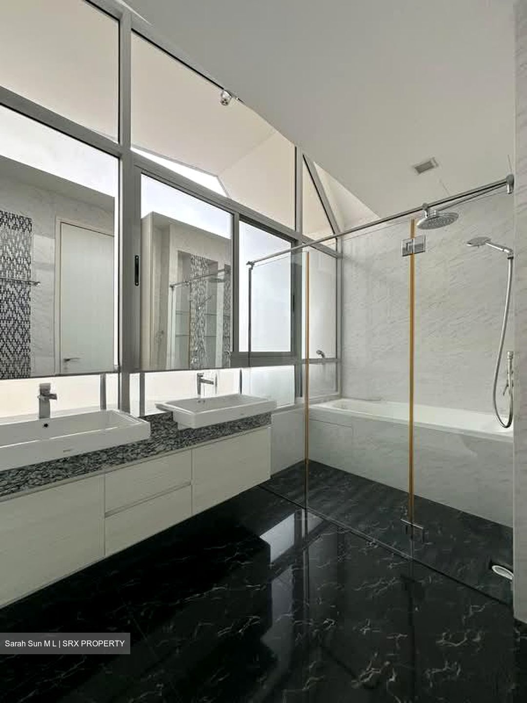 Serangoon Garden Estate (D19), Terrace #567188781